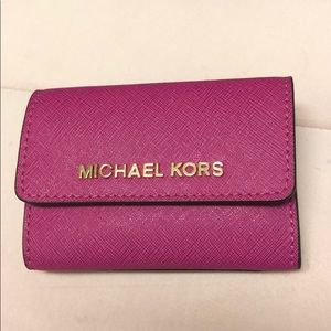 Pink Michael Kors small wallet w keyring